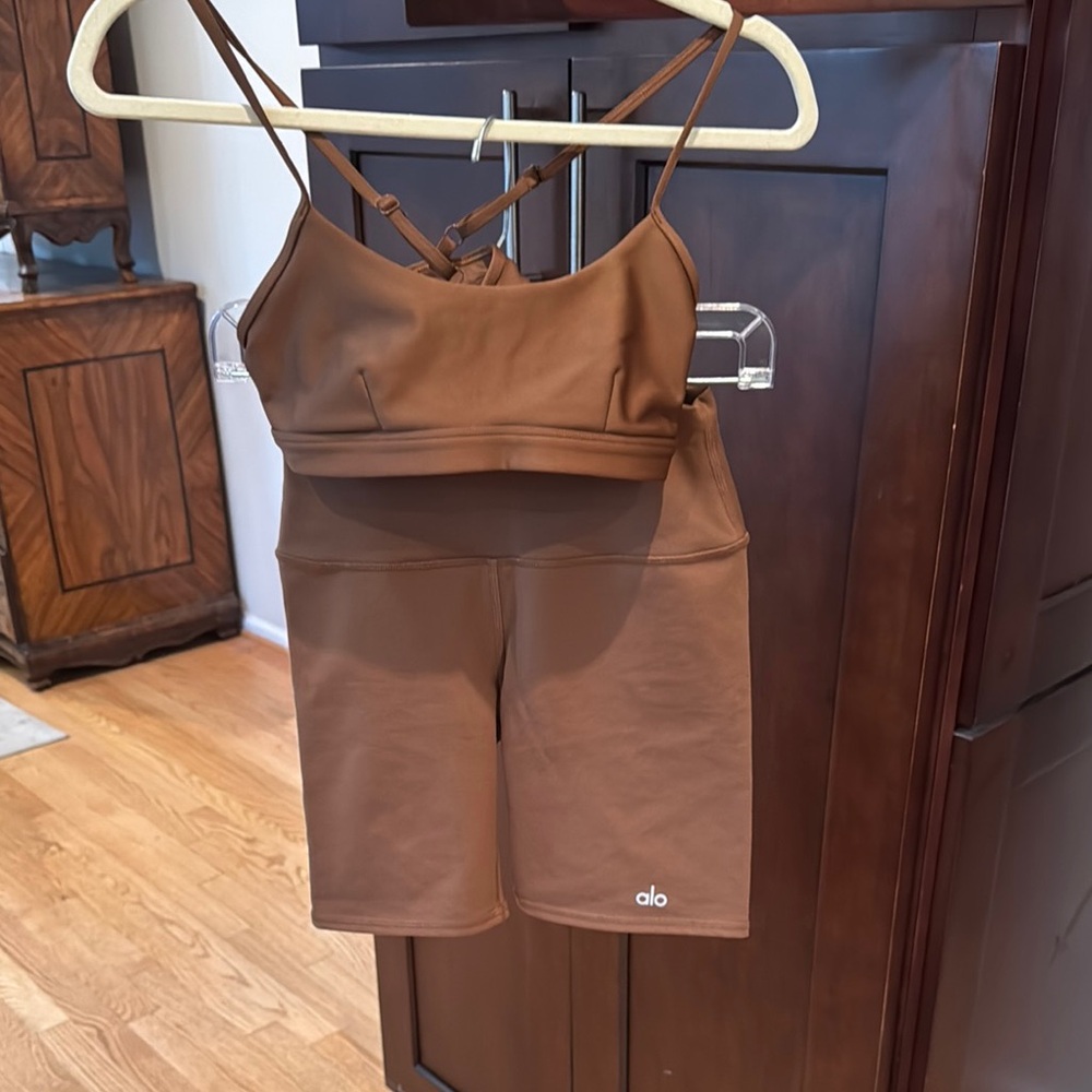 ALO Yoga Brown Sports Bra and Shorts Set